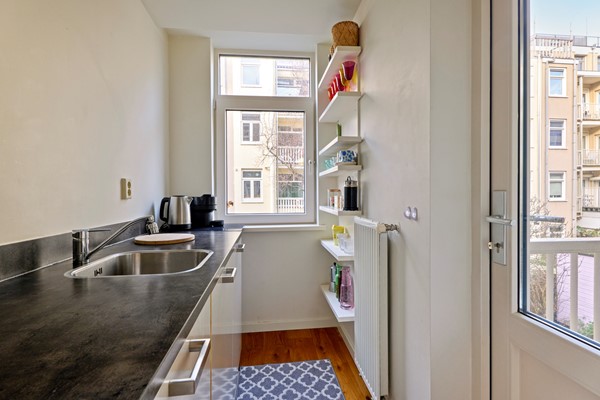 Medium property photo - Van Hogendorpstraat 68A, 1051 BS Amsterdam